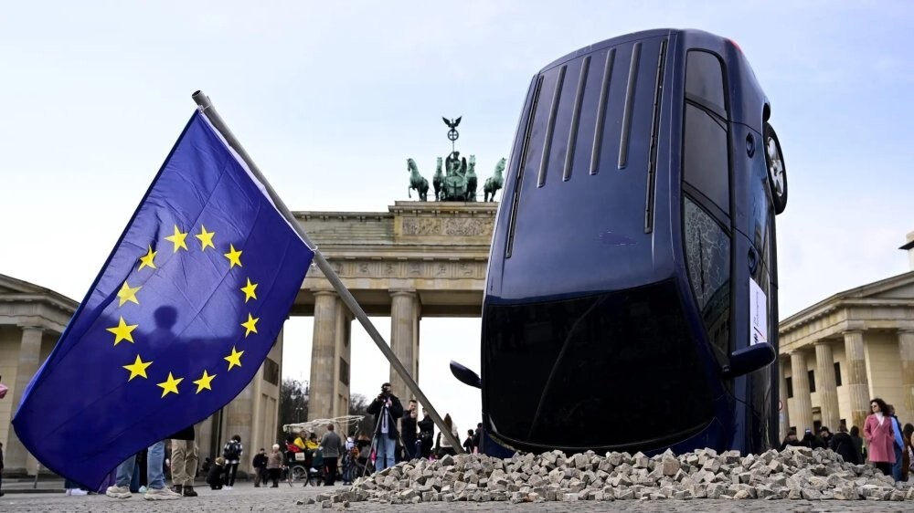 ЕС окончательно утвердил запрет автомобилей с ДВС с 2035 года
