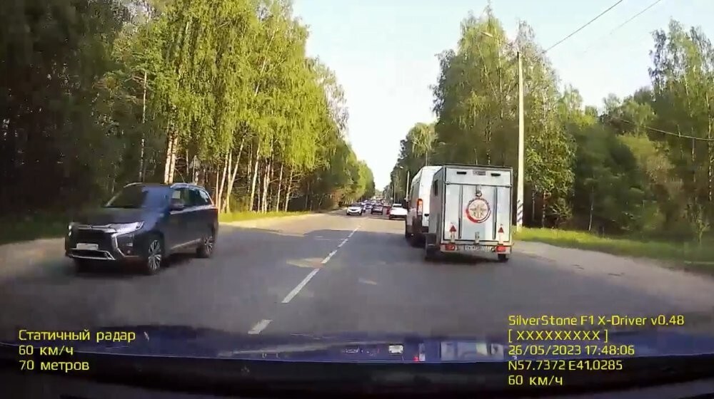 Немного о том как ездят и "успевают" мотоциклисты