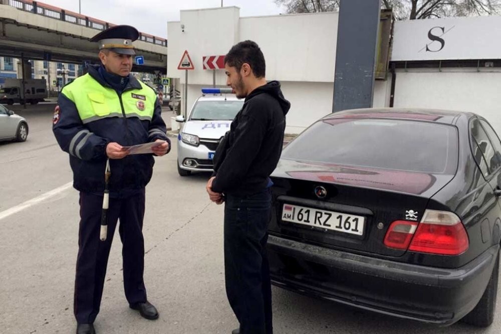 Из России больше не будут выпускать автомобили на иностранных номерах со штрафами