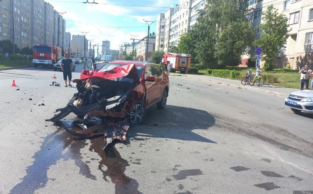 Не пропустила пожарную машину и поплатилась