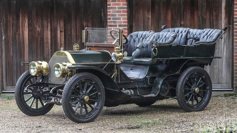 Раритетный Mercedes 1903 года продали за рекордную сумму