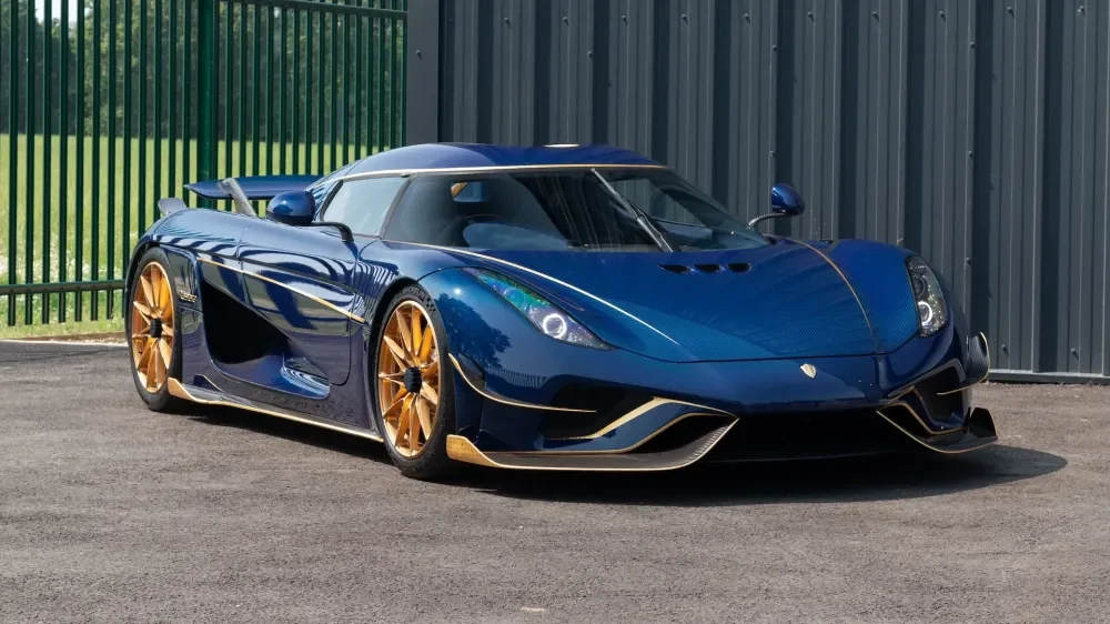 Праворульный гиперкар Koenigsegg Regera выставили на продажу за 425 миллионов рублей