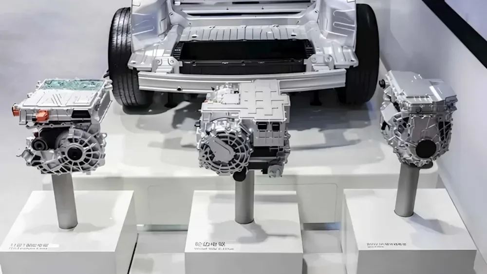 Китайская Geely разработала новый сверхэкономичный гибрид