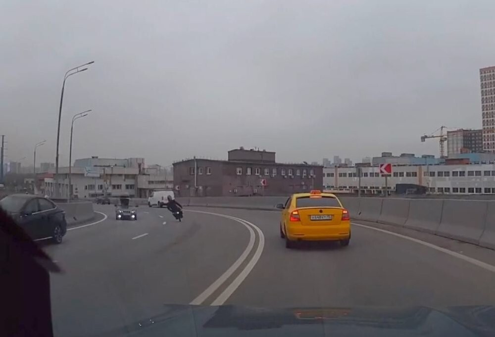 Без ДТП. На моноколесе по Москве