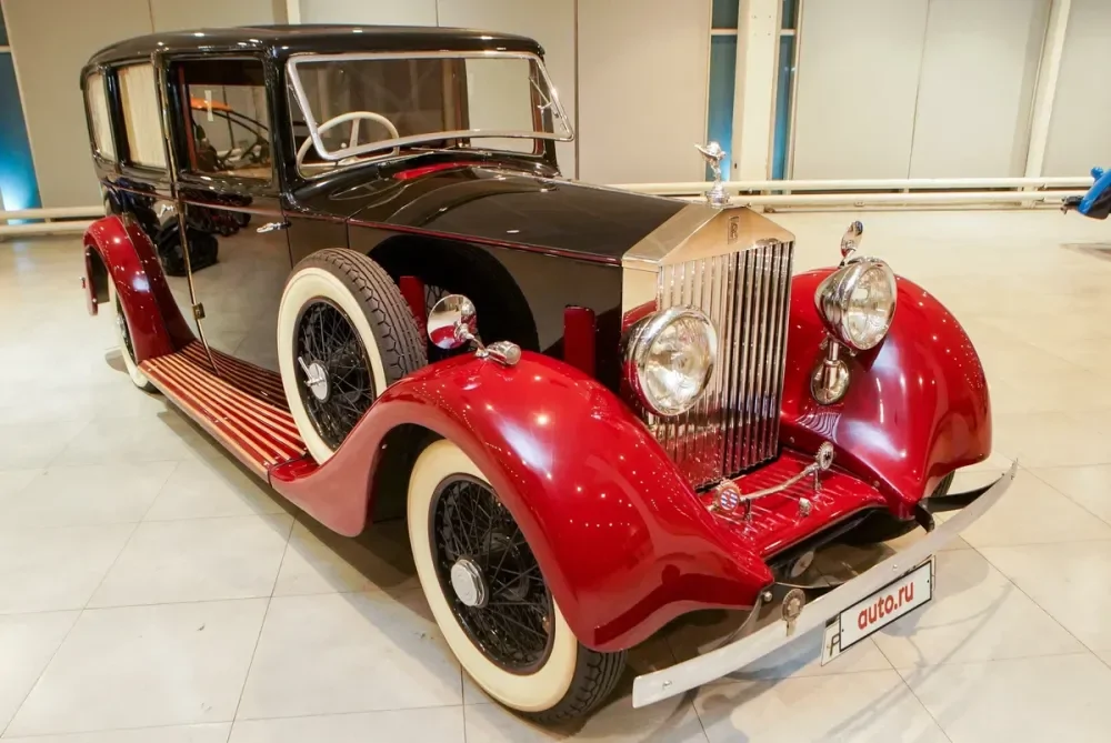 В Москве выставили на продажу "новый" Rolls-Royce 1935 года