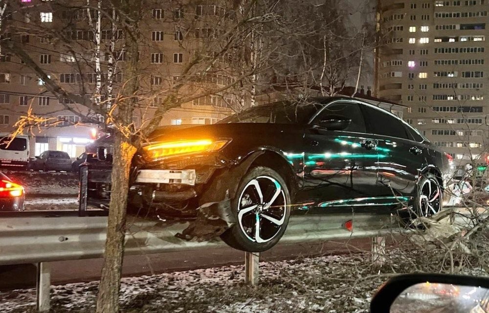 Как поезд по рельсам