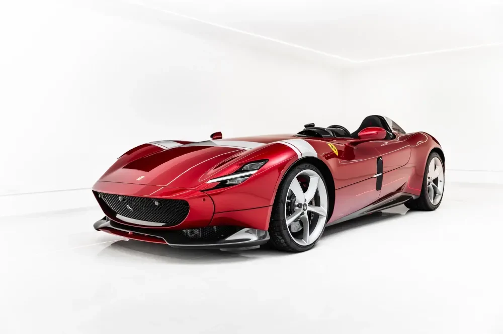 Один из 129 существующих Ferrari Monza SP1 выставят на торги
