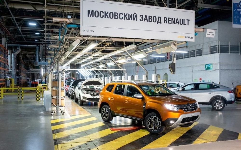 «Санкции пошли на пользу» АвтоВАЗ просит Путина не пускать Renault и другие ушедшие бренды обратно в Россию