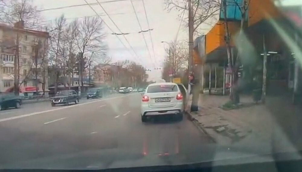 Вину не признал, говорил, что стоял