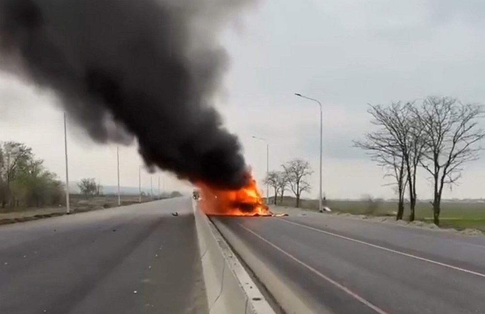 Взрыв автомобиля после ДТП в Дагестане