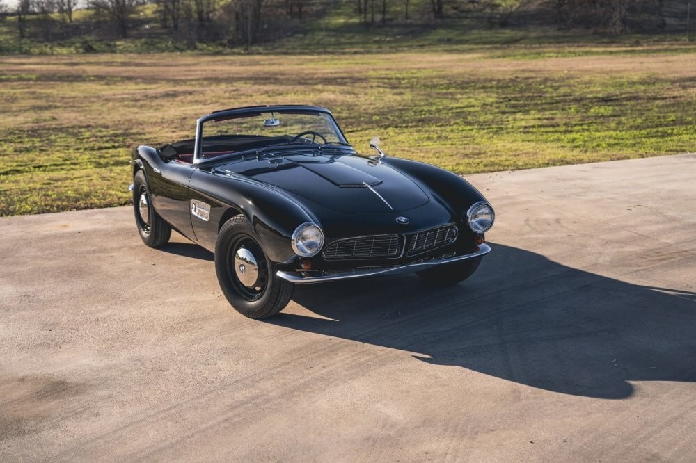 Раритетный родстер BMW 507 1959 года выпуска выставят на торги