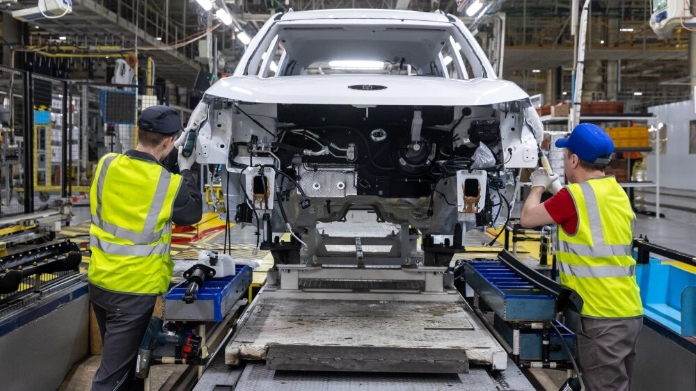 «Москвич» планирует наладить выпуск гибридных автомобилей