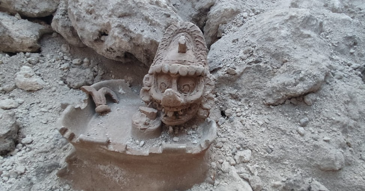 В Мексике нашли редкую статую Кауила, бога молний майя