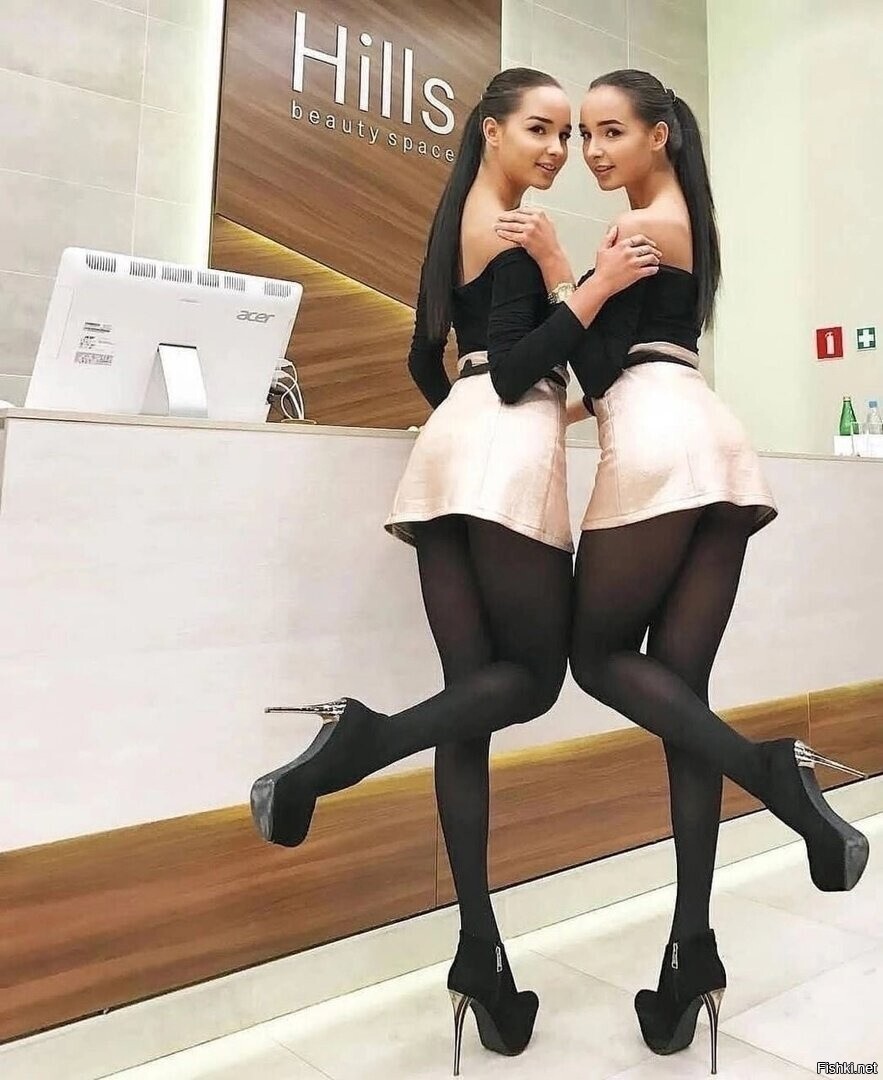 близняшки Аделина и Алина