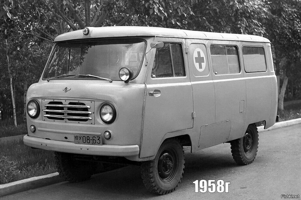 Тойота Лэнд Крузер появилась в 1951 году и претерпела более 160 модернизаций ...