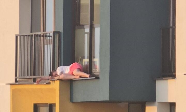 В Минске девушка заснула на&nbsp;карнизе 24-го этажа