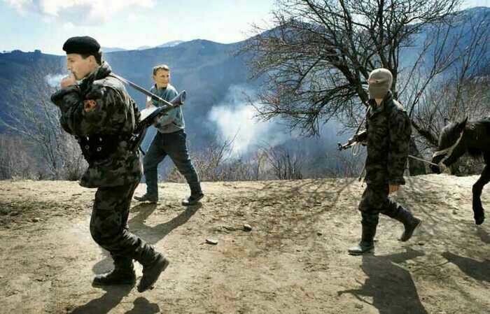 Интересно, почему в ЕС и США не любят говорить про вторжение Косова в Северную Македонию
