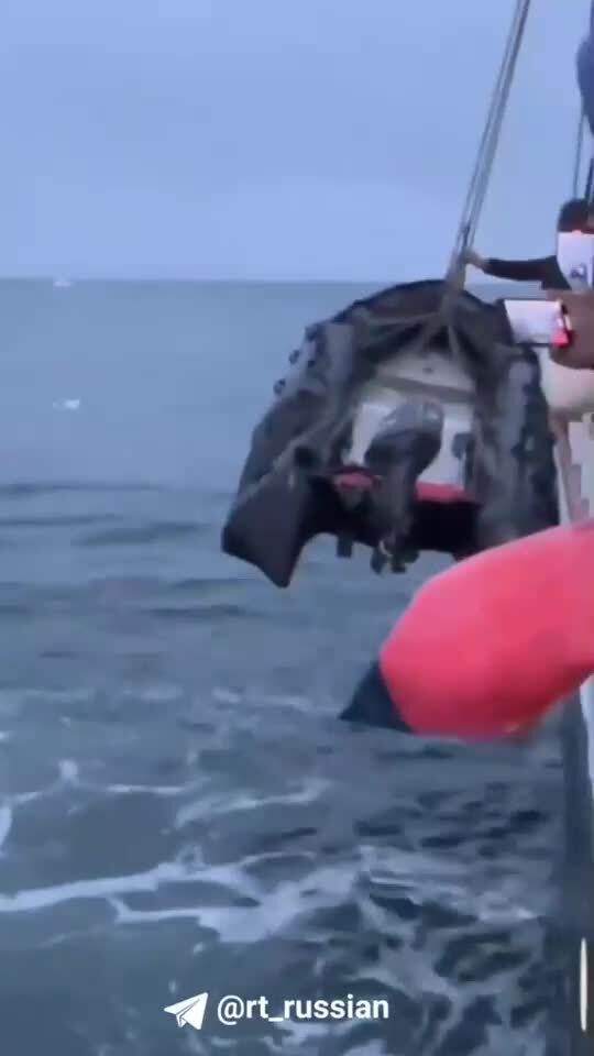 — Всё, нету шпрота