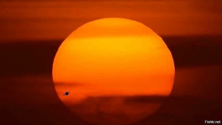 Наиредчайший случай прохождения Сатурна по диску Солнца