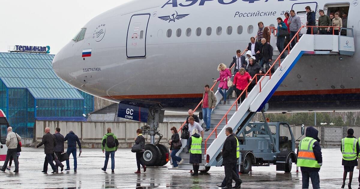 Жителя Коми оштрафовали на 100 тысяч рублей за одну фразу на борту самолёта