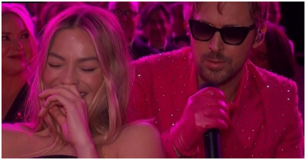 Райан Гослинг вживую спел мемную песню из фильма «Барби»