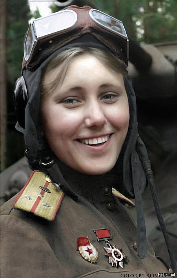 Единственная женщина-танкист первой танковой армии Александра Григорьевна Сам...