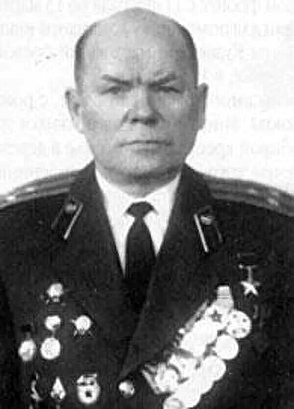 Герой Советского Союза Михаил Кузнецов