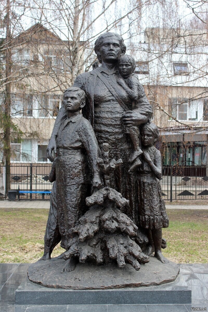 3 девушки спасли тысячи советских детей от фашистов
