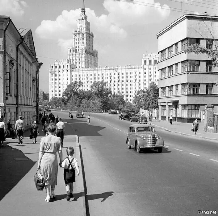 Новая Басманная улица, Москва, СССР, 1953 год