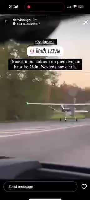 В Латвии возле города Адажи пилот экстренно посадил самолёт на шоссе