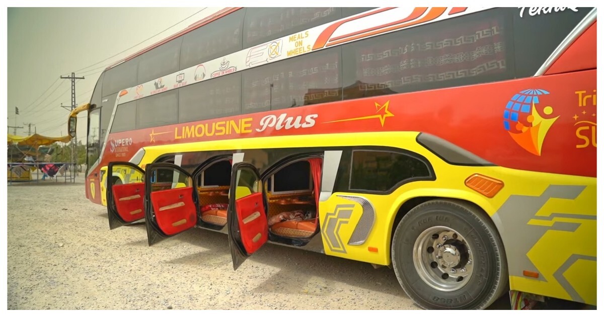 Трёхэтажный "автобус-лимузин" в Пакистане