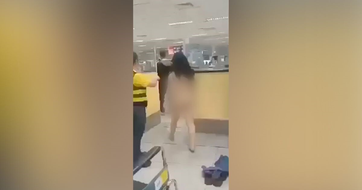 Туристка оголилась в аэропорту Филиппин