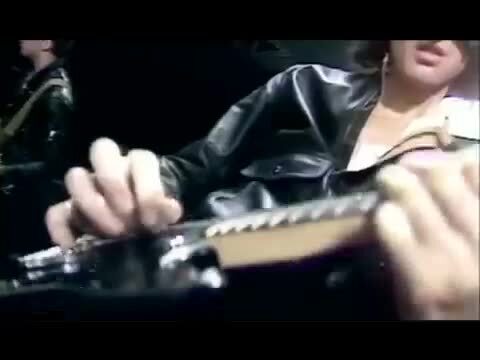 Queen - Crazy Little Thing Called Love, 1979 г