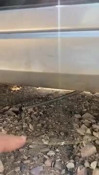 Наезд на железный прут при скорости 140 км/ч