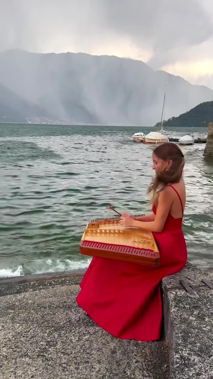 Красиво исполнила