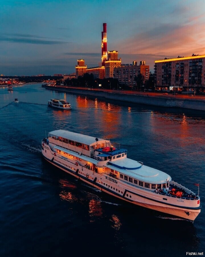 На Москва-реке