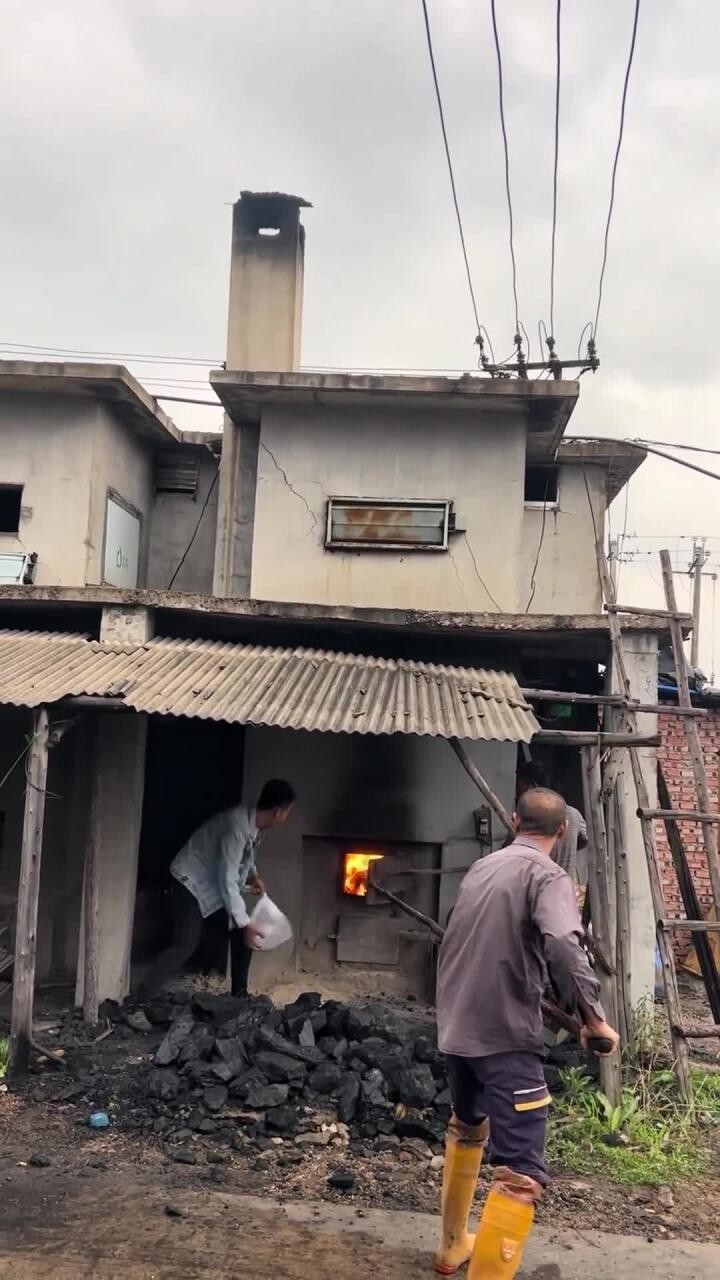 Прочистка дымохода паром