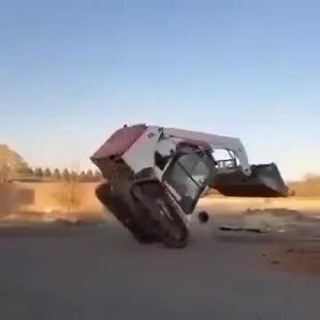 Когда бригадир опаздывает и нужно как-то развлекаться)