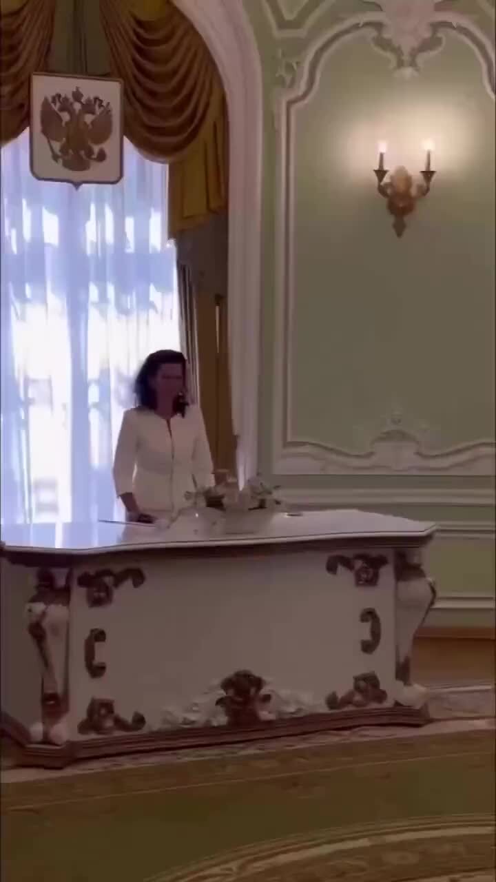 Дошутился, дурачок
