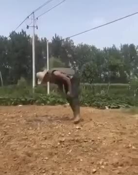 Пришла и всё испортила