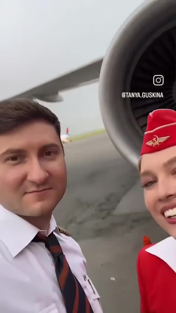 Фотография облаков в закатных лучах Солнца с борта МКС