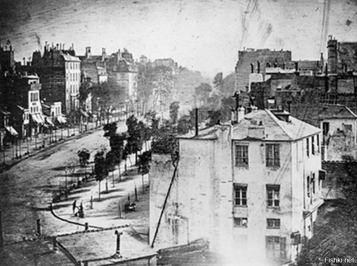 На самой первой фотографии с изображением человека, сделанной в 1838 году фра...