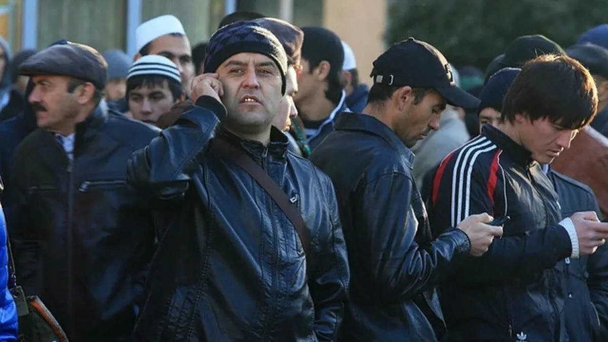 ОАЭ запретили узбекам въезд в страну