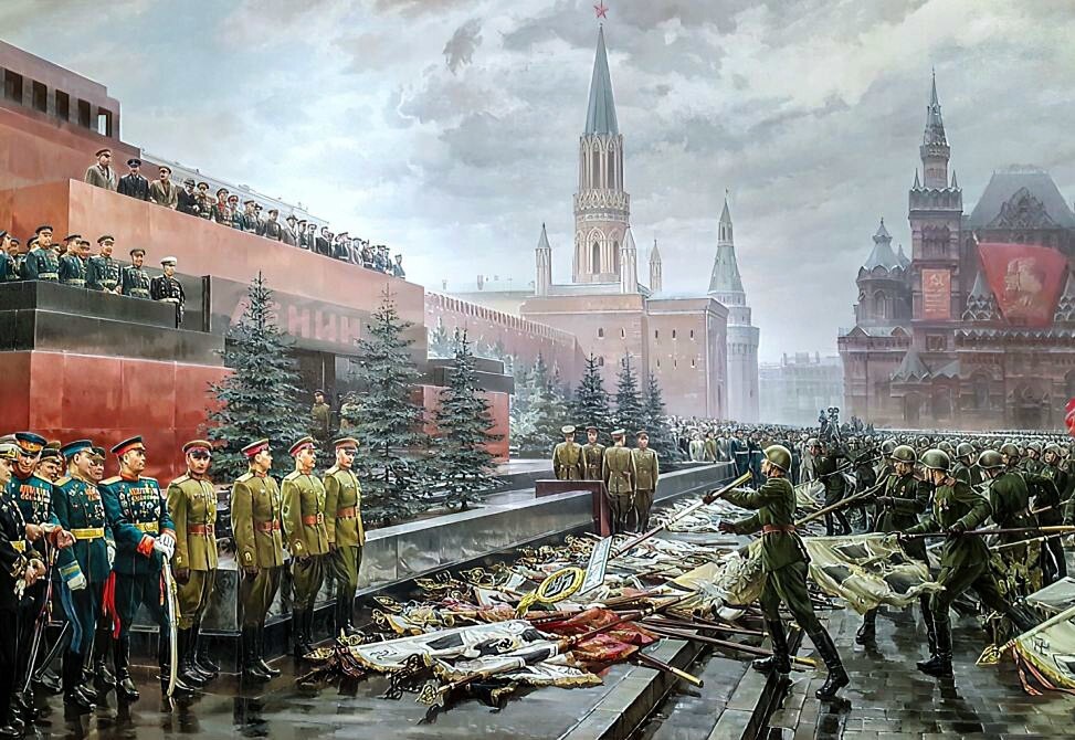 Вражеская брехня о 9 мая, параде и Дне Победы