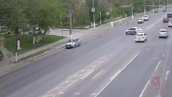 Был у девушки парень, одно мгновение и нет у девушки парня