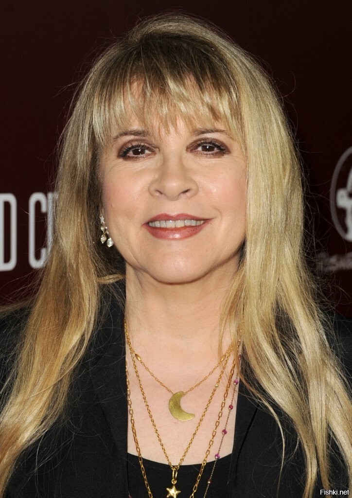 26 мая 1948 года родилась Steve Nicks