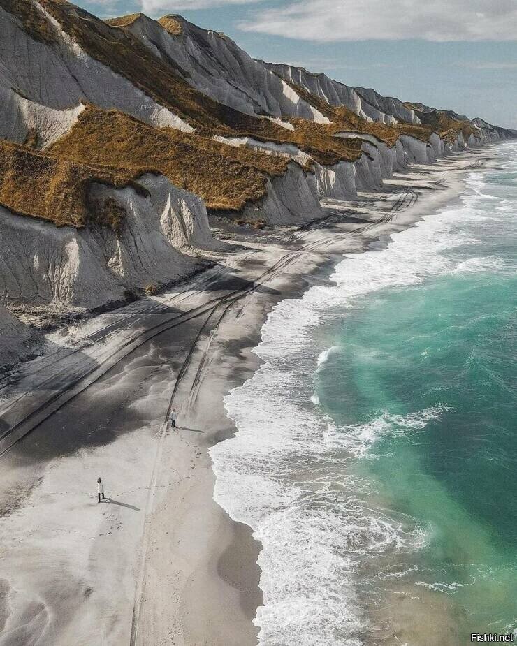 Белые скалы, Курильские острова, Россия