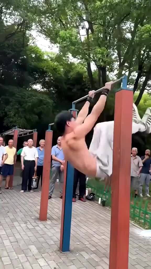 Сильный и ловкий