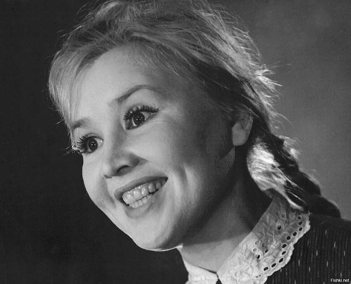 Фрося Бурлакова, она же Савинова, Екатерина Фёдоровна
