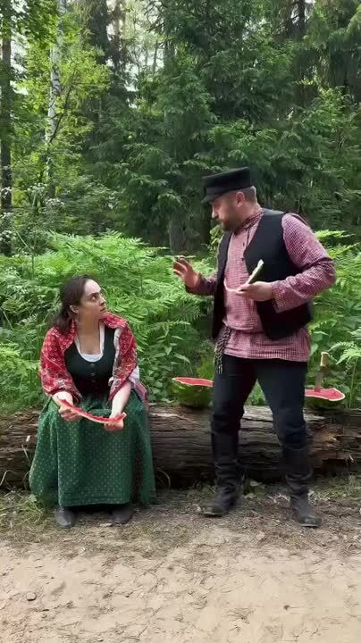 Люди говорят рано еще